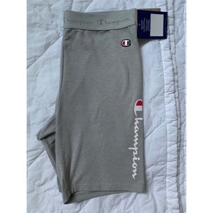 CHAMPION Biker Shorts.